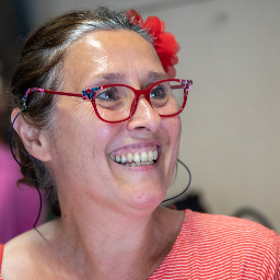 Véronique LAMENDOUR