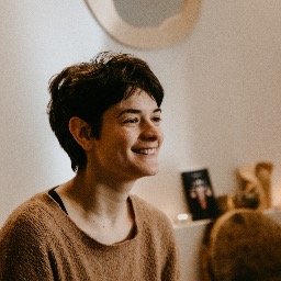 Estelle THIZY